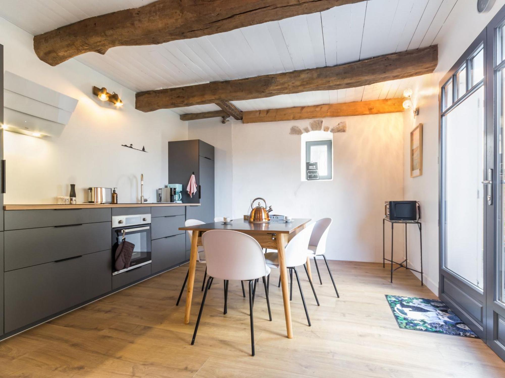 Holiday home Charmante Maison Renovee Avec Jardin, Au Coeur Des Marais Salants, Proche De Et La Baule - Fr-1-306-1214 *